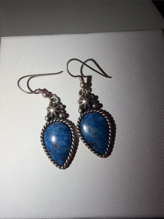 Carolyn Pollack Jewelry - Carolyn Pollack Blue lapis Teardrop Stone Silver Floral Dangle Earrings
